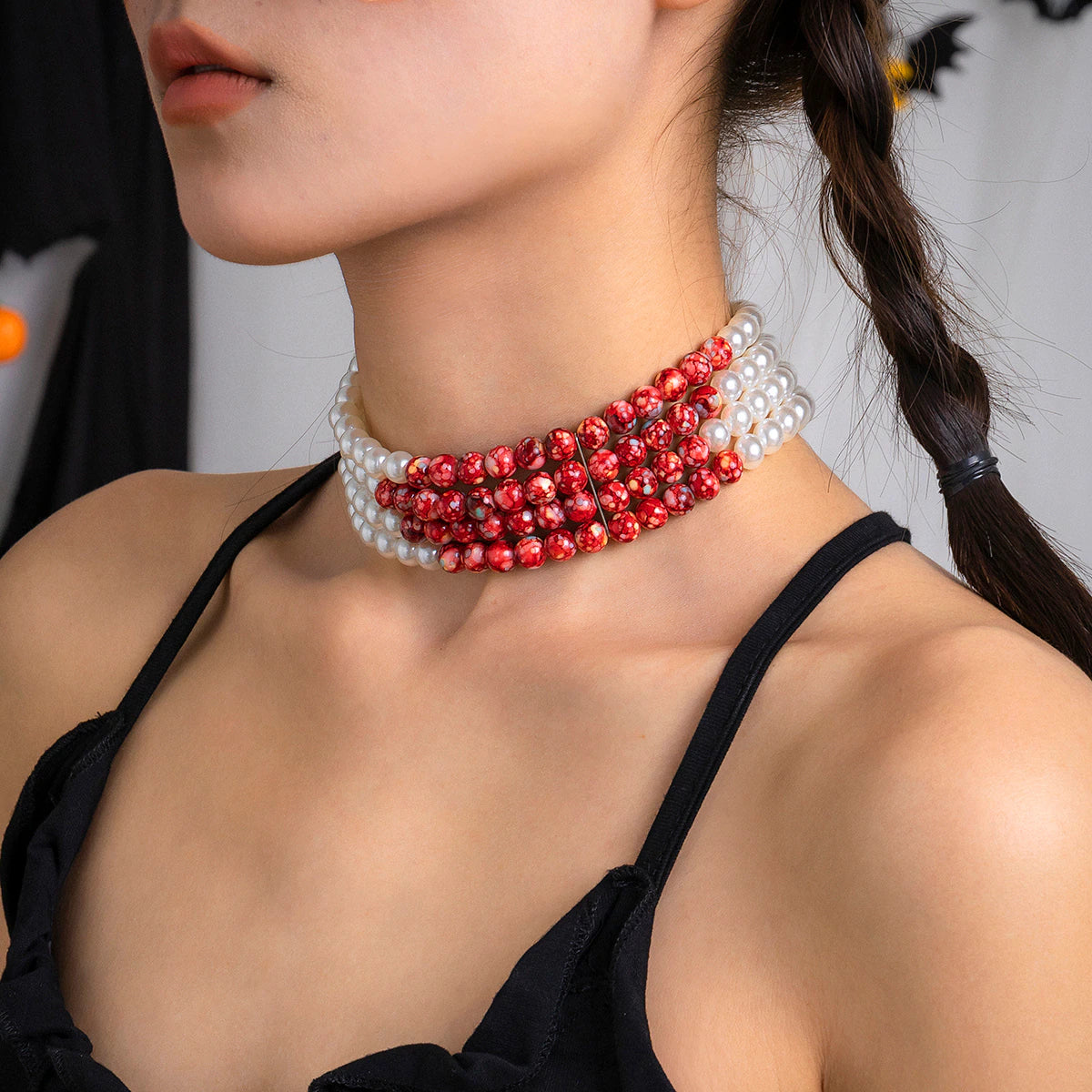 Gash Pearl Choker