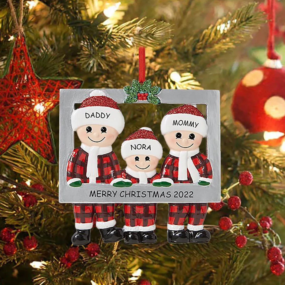 Customizable Family Ornament